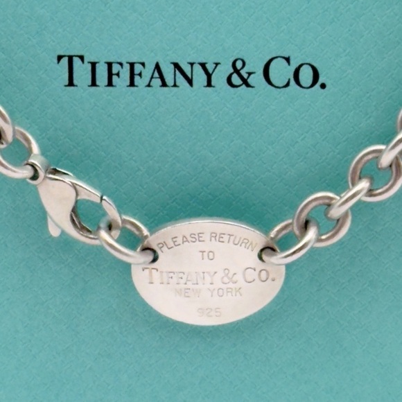 Tiffany & Co. Return to Tiffany Oval Tag Choker Necklace Sterling Silver W/ Box - Picture 4 of 12
